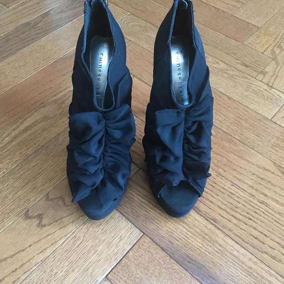 Chinese Laundry heels - Picture 1 of 3